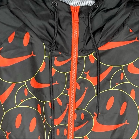 Nike 2XL XXL Go The Extra Smile Windbreaker Anorak Sports Jacket DQ3526 010 Mens - Picture 4 of 16